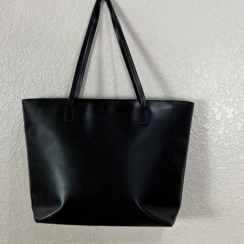 Kate Spade Sleek Black Tote Bag